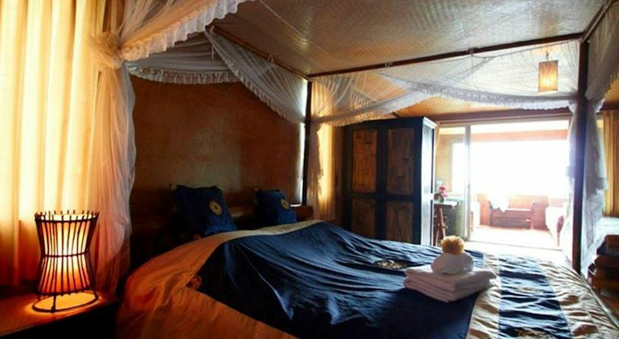 Baan Plubpla Wilai Hotel บ้านปูไข่ ภายนอก รูปภาพ