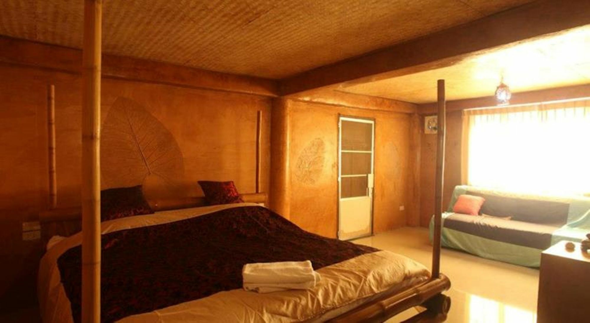 Baan Plubpla Wilai Hotel บ้านปูไข่ ภายนอก รูปภาพ